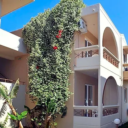 Hotel de apartamente Emerald Kremastí