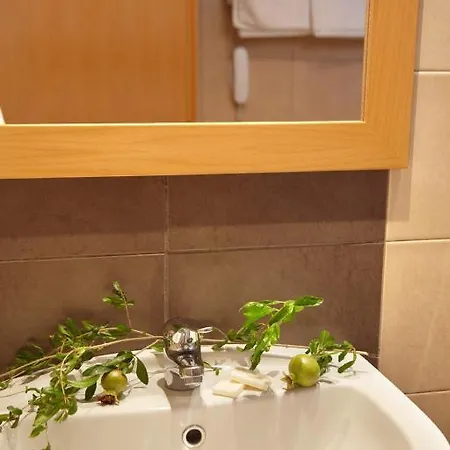 Lejlighedshotel Emerald 3*