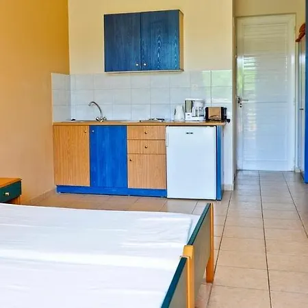 Emerald 3* Kremastí